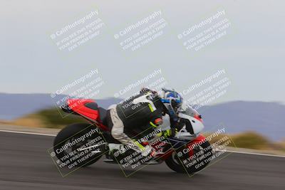 media/Jan-15-2023-SoCal Trackdays (Sun) [[c1237a034a]]/Bowl (1125am)/